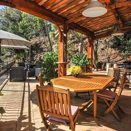 Prázdninový dům Belle Maison En Pleine Nature Fréjus